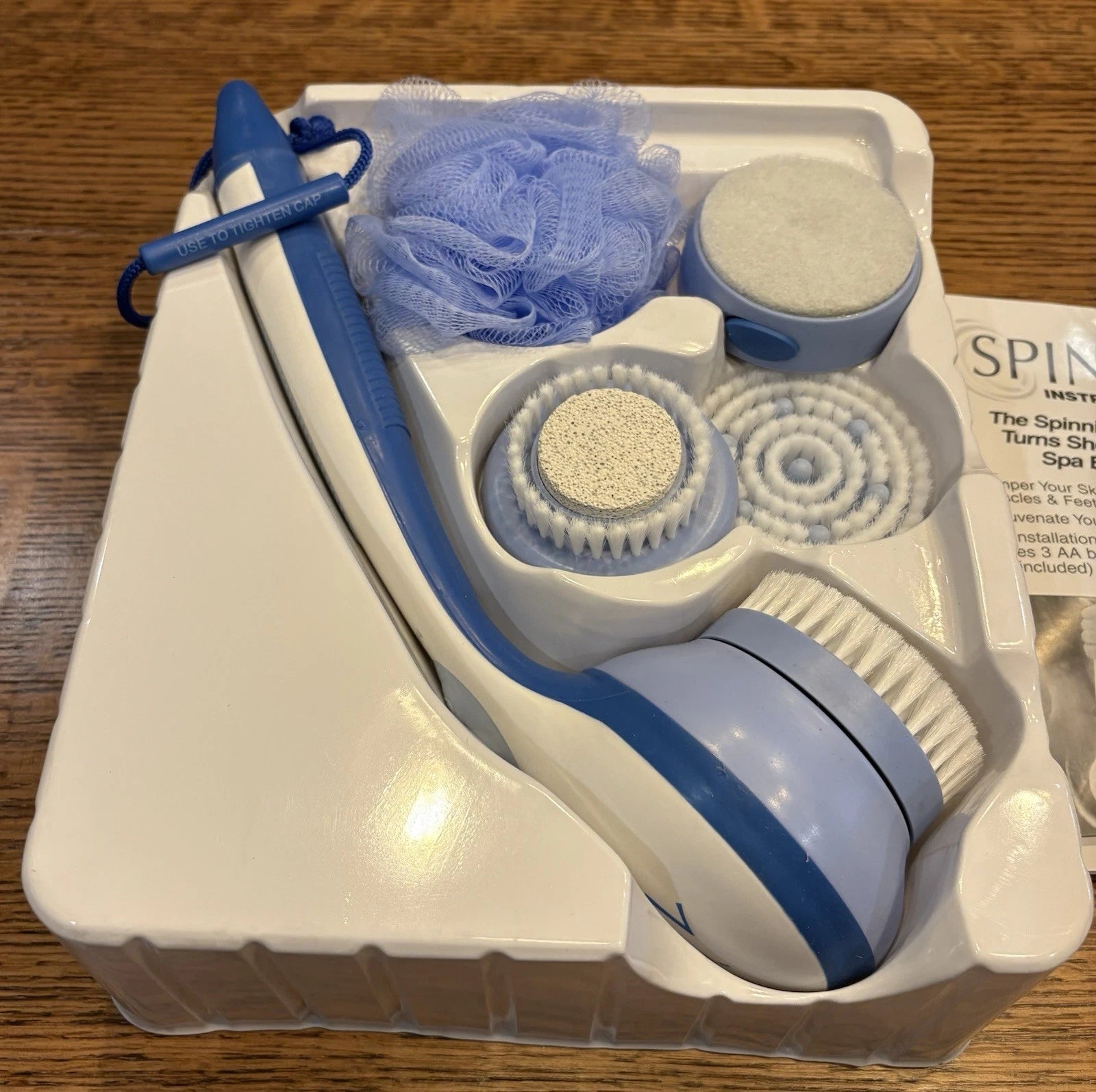 Spin Spa Spinning Spa Body Brush w/5 Attachments -As Seen on TV -NEW  in Box