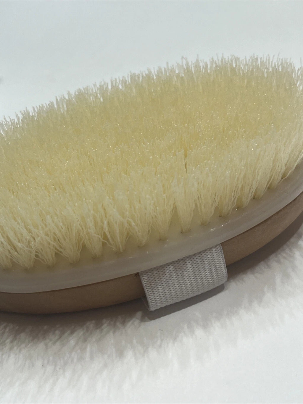 Exfoliating Dry Brush For Softer Smoother Skin With Elastic Band Premium Bristle