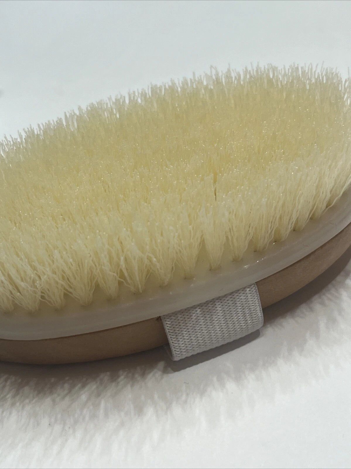 Exfoliating Dry Brush For Softer Smoother Skin With Elastic Band Premium Bristle