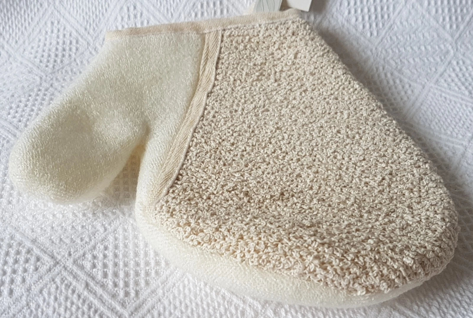 So Eco Mit ~ 2-in-1 Exfoliating Glove ~ Dry Body Brushing ~ NEW