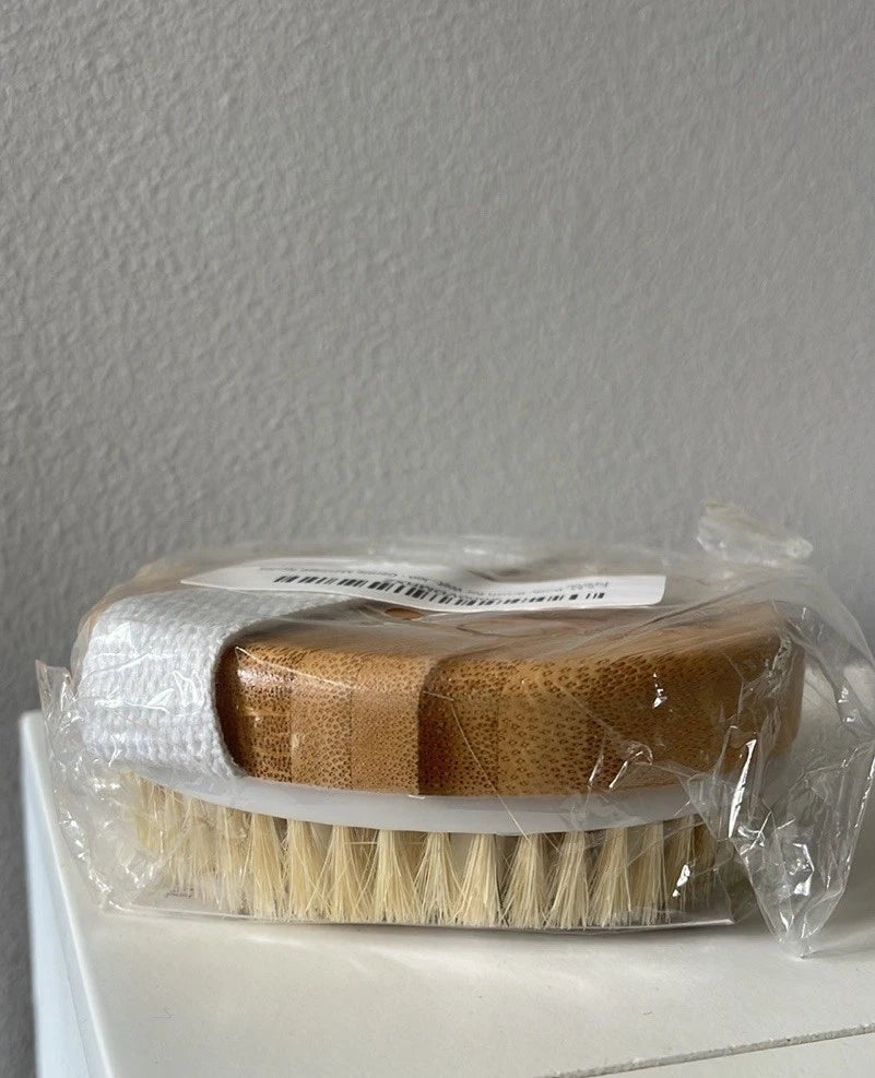 CSM Dry Body Brush Natural Bristle Exfoliating Brush With Strap NEW