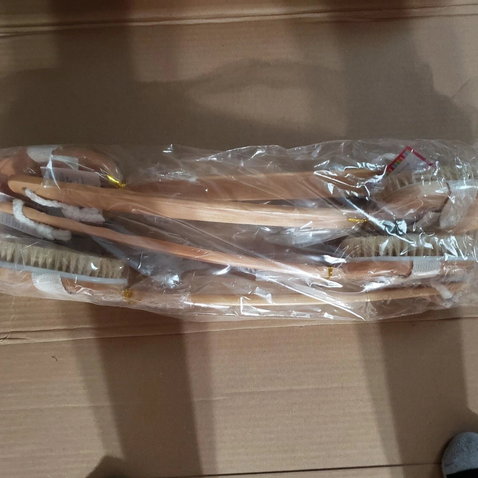 X4The Bathery Body Brush -4-Pack Natural Bristle Back Exfoliating Scrub, 16.9"